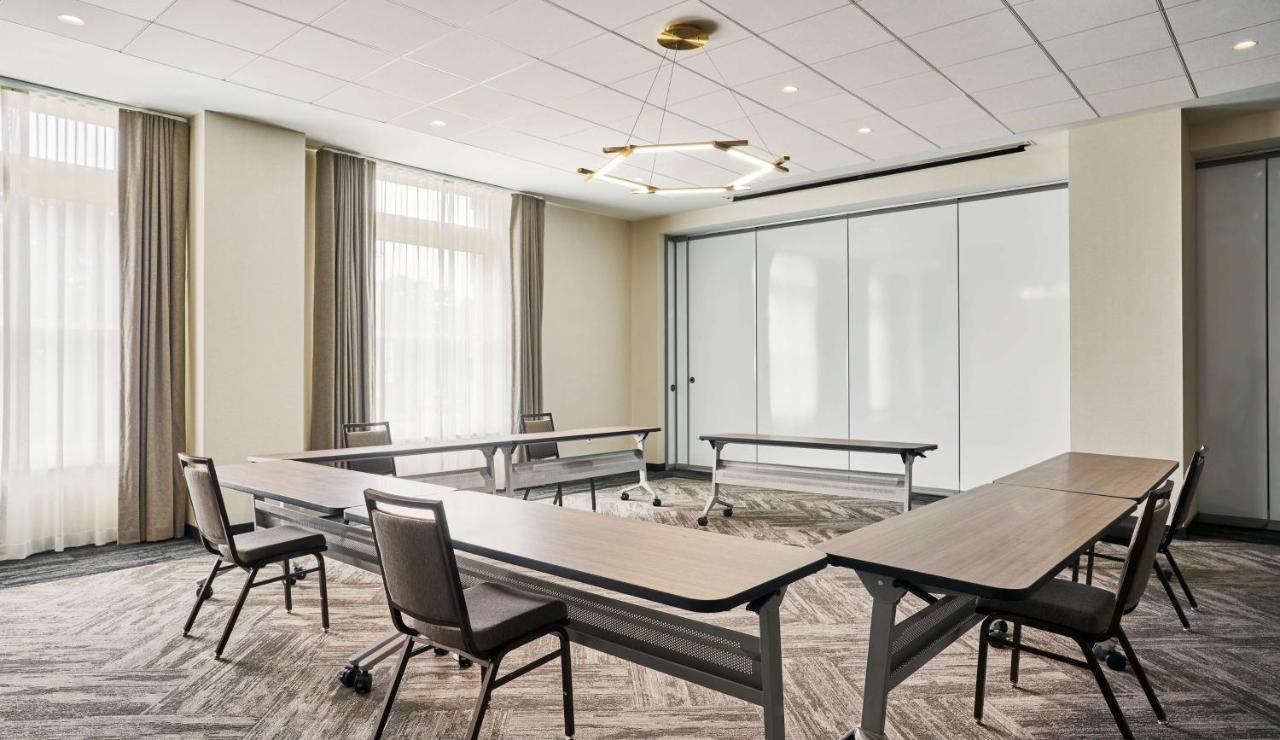 Hyatt House Chicago Medical/University District Ngoại thất bức ảnh