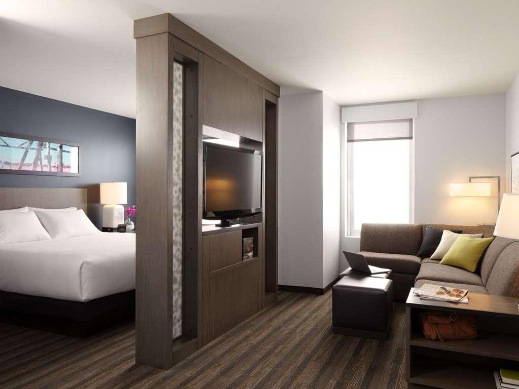 Hyatt House Chicago Medical/University District Ngoại thất bức ảnh